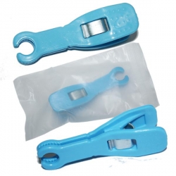 Disposable blue round opening piercing pliers box of 50pcs
