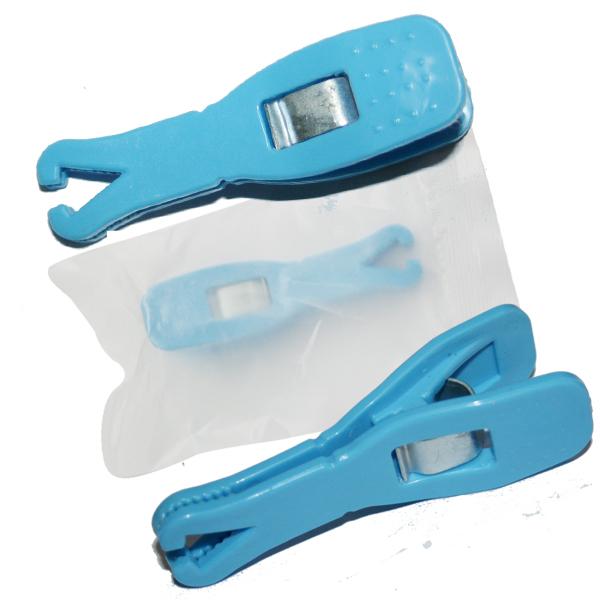 Disposable blue triangle opening piercing pliers box of 50pcs